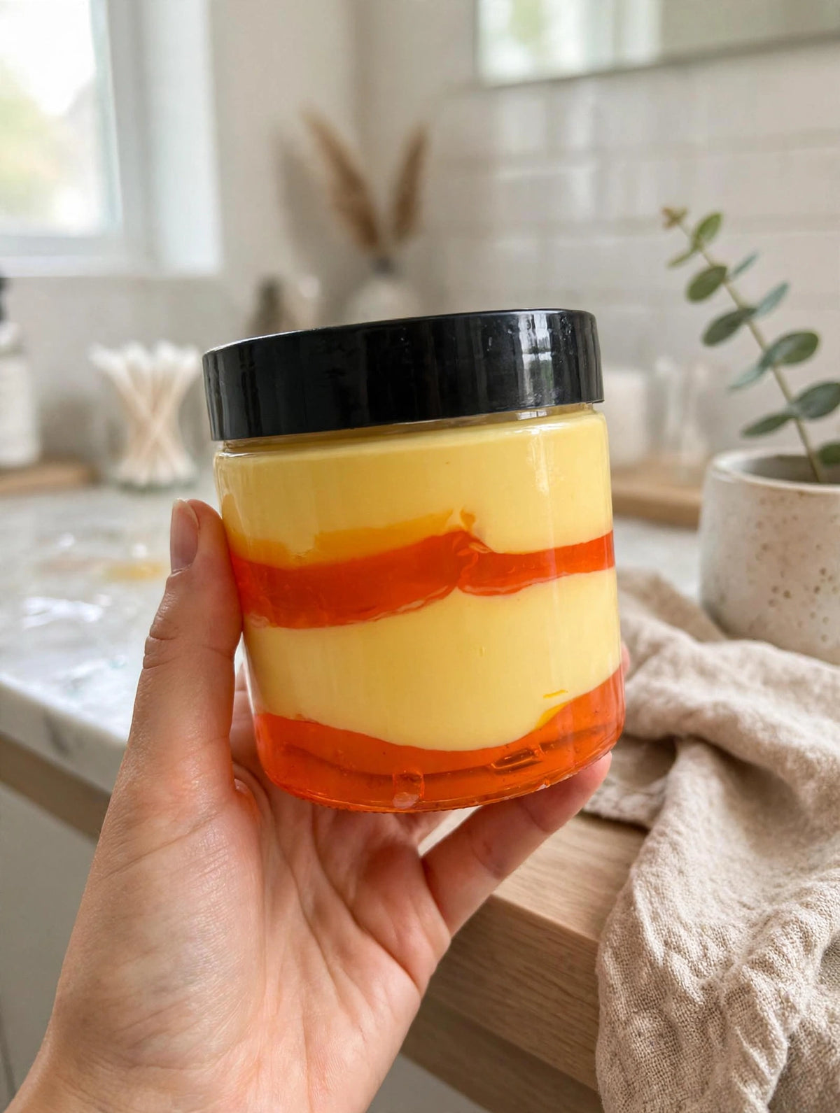 Image for Zafrani Cream Whitening & Moisturizing - 500g